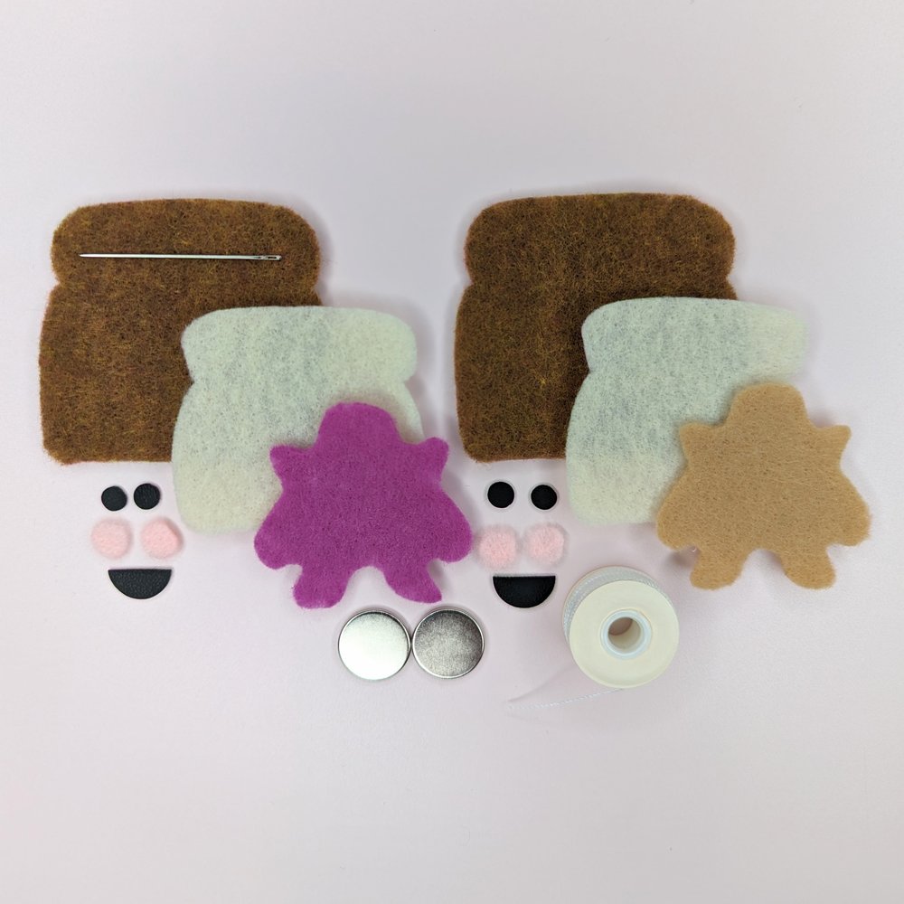 Peanut Butter and Jelley Felt Magnets Sewing Kit